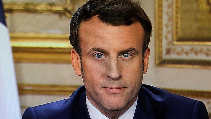 Telediario 1 - Francia cierra las escuelas pero mantiene las elecciones