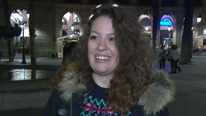 Telediario 1 - La emoción de una recuperada del coronavirus al dar negativo