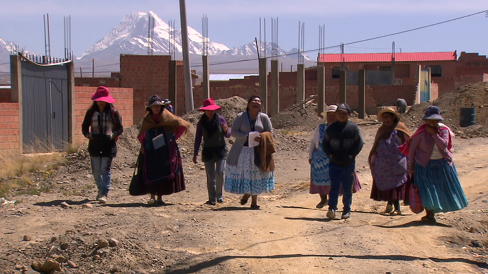 Pueblo de Dios - Maristas Bolivia, de Este a Oeste - RTVE.es