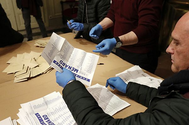 Francia termina su jornada electoral con abstenciones 