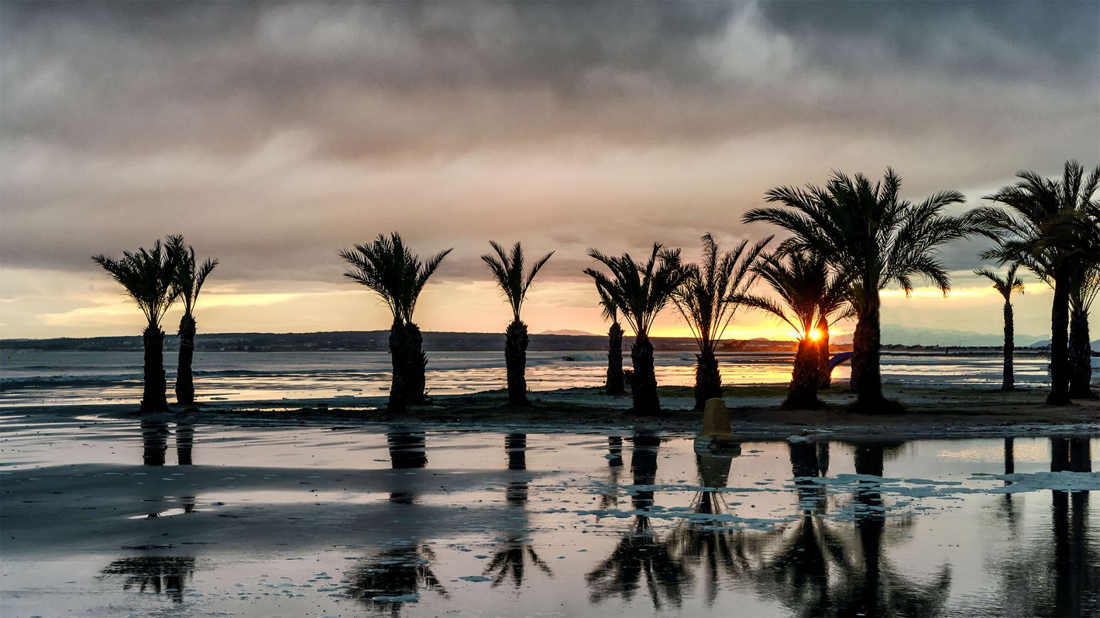 Lluvia en el sistema ibérico, norte de Valencia y sur de Cataluña - Ver ahora