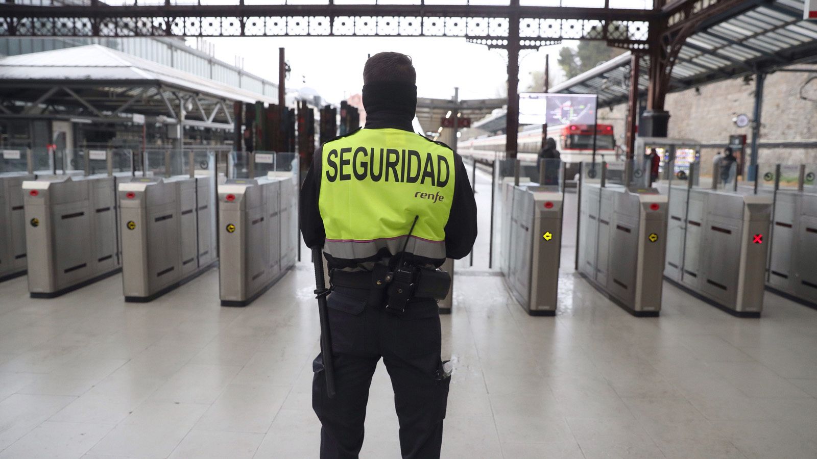 Tranquilidad en las estaciones de Cercanías en el segundo día laborable en alarma por coronavirus