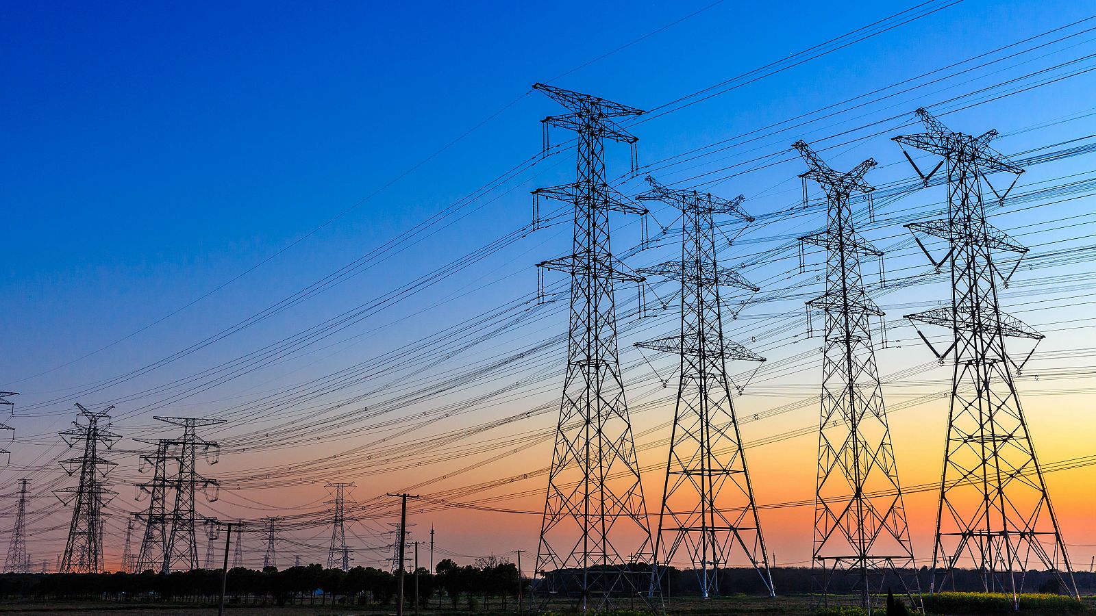 El Centro de Red Eléctrica de España refuerza su seguridad para garantizar la continuidad del suministro eléctrico - RTVE.es