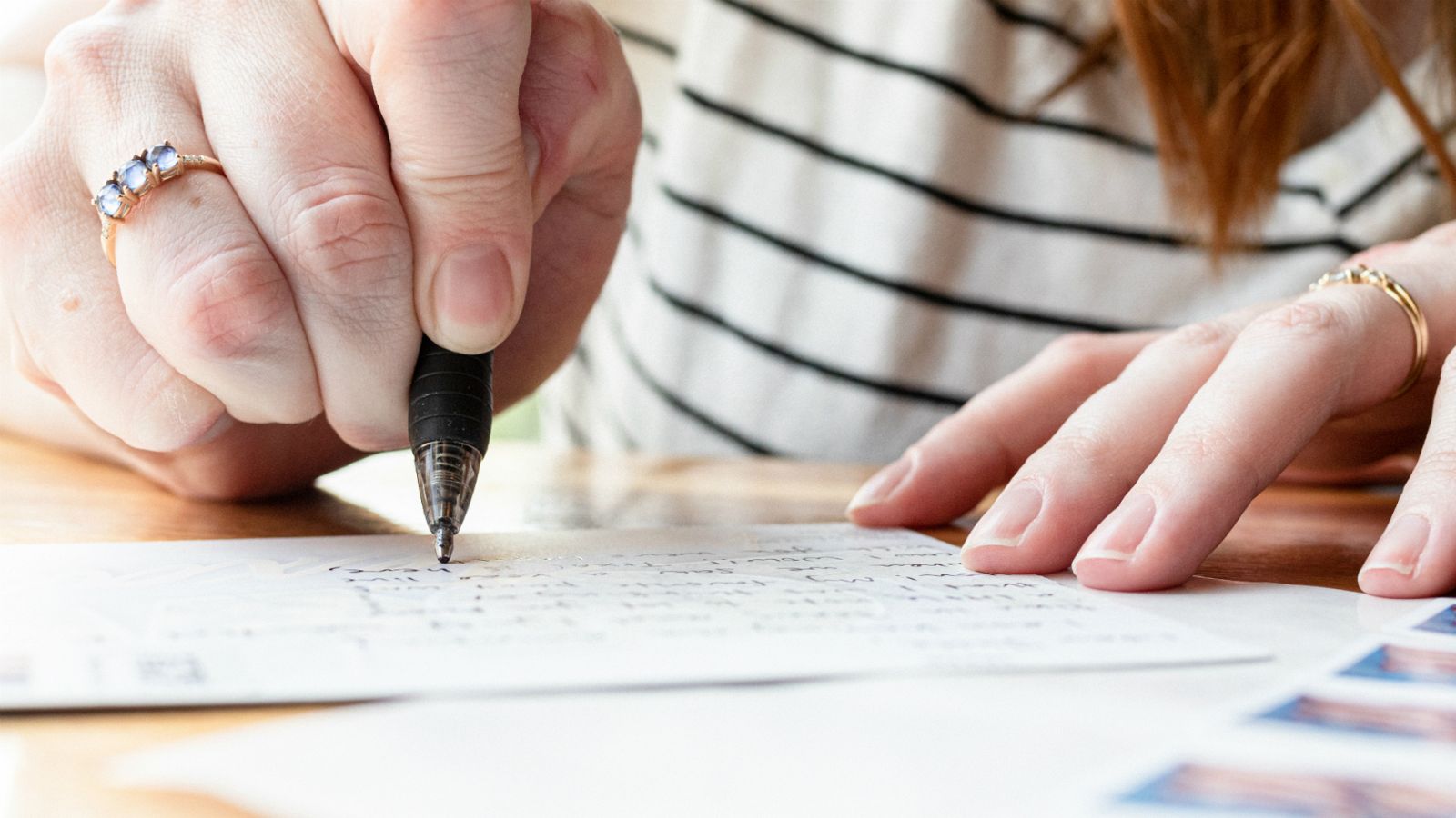 Miles de personas envían mensajes de ánimo a los pacientes aislados con coronavirus