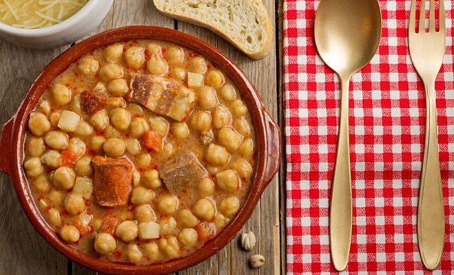 Aquí la Tierra - Receta de cocido fácil de Jesús Monedero