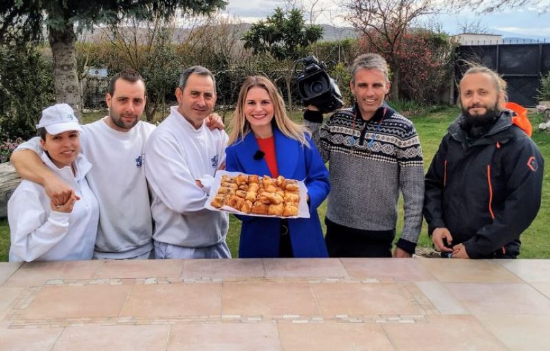 Hojaldre frito y relleno, una receta para enmarcar 