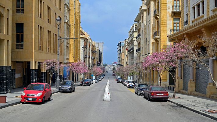 Telediario 1 - La pandemia del coronavirus vacía las calles