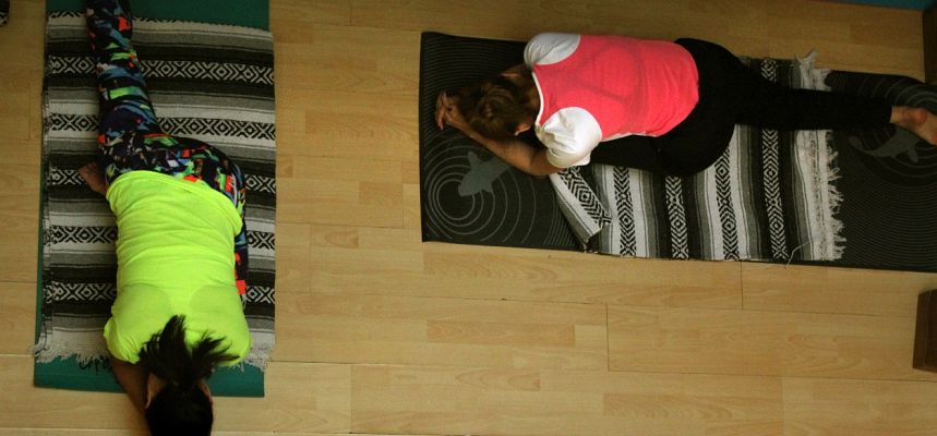 Telediario 1 - TVE les propone algunas ideas para hacer deporte desde casa