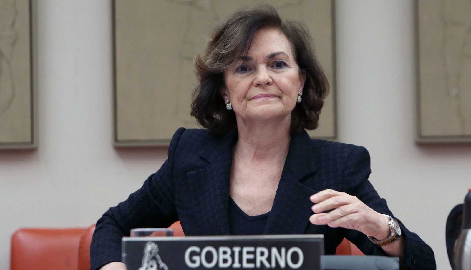 Carmen Calvo, ingresada por una infección respiratoria