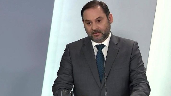 Especiales informativos - El Gobierno reduce un 90% de tráfico en AVE y un 50% en Cercanías ante el desplome de viajeros por el confinamiento