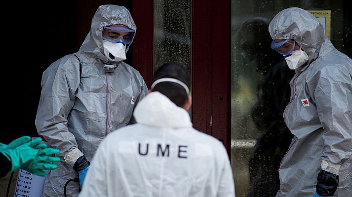 Telediario 1 - El Ejército halla cadáveres de ancianos en residencias de mayores durante las labores de desinfección