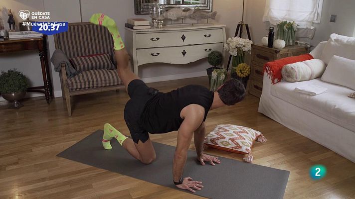 Muévete en casa - ¡Fortalece glúteos, hombros y espalda con Cesc Escolá!