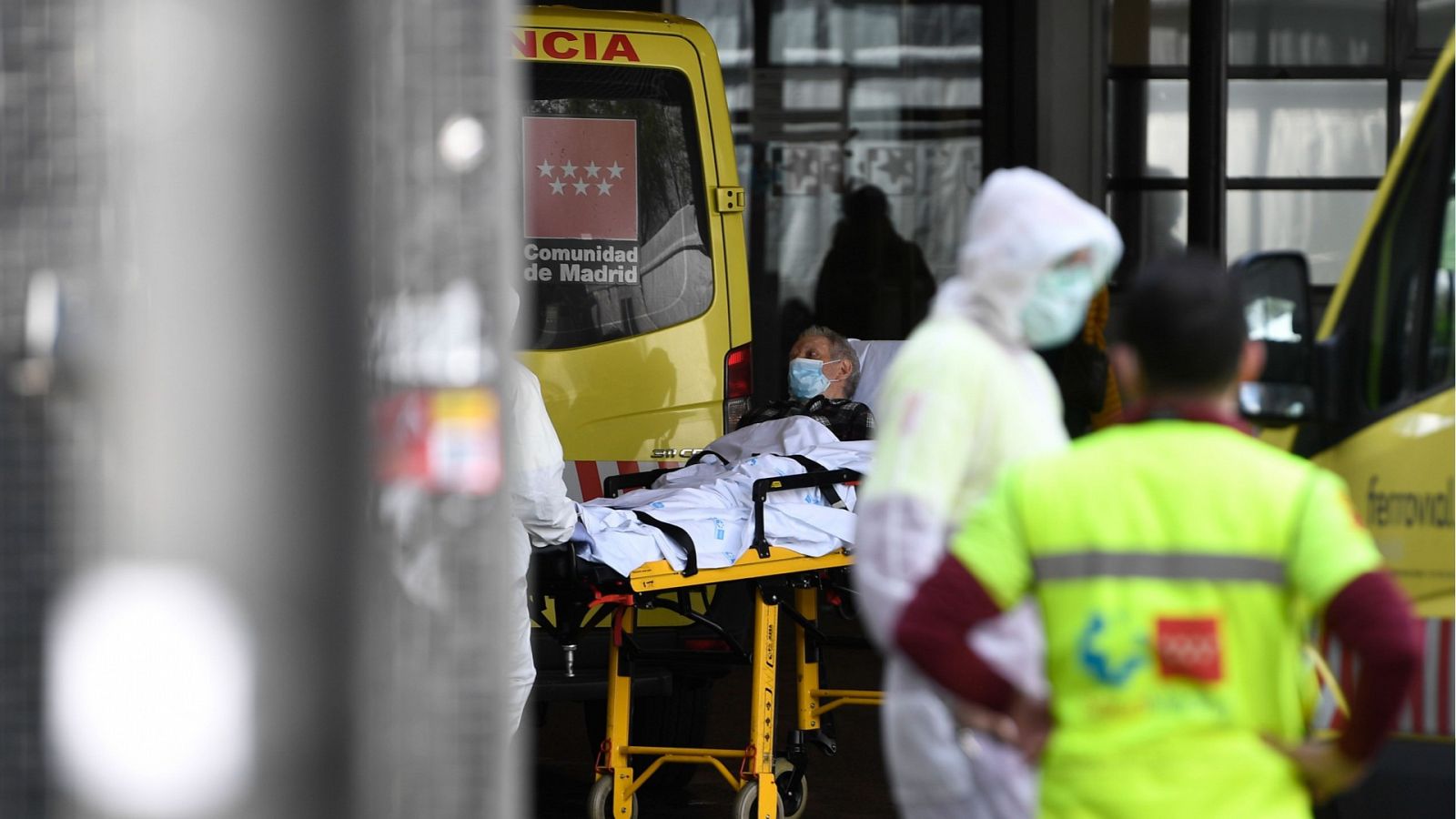 La Policía advierte de que hay pacientes con coronavirus que abandonan el hospital sin que se les haya dado el alta  