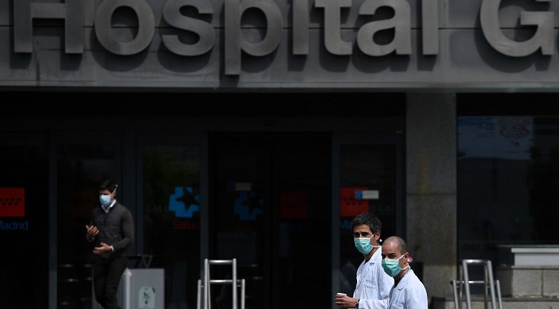 La situación en los hospitales de Madrid sigue siendo "muy complicada" | Ver