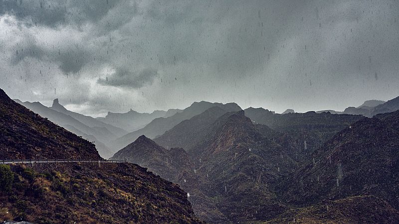 Precipitaciones fuertes en Baleares y Canarias - Ver ahora