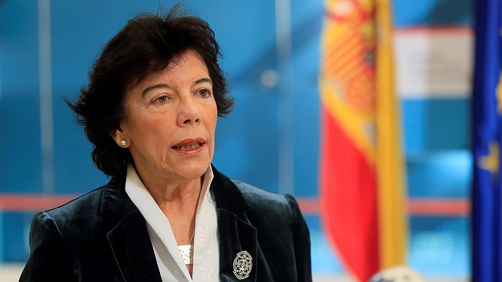 Celaá: "Esperamos que los alumnos puedan dar presencialmente 15  o 20 días de clases"