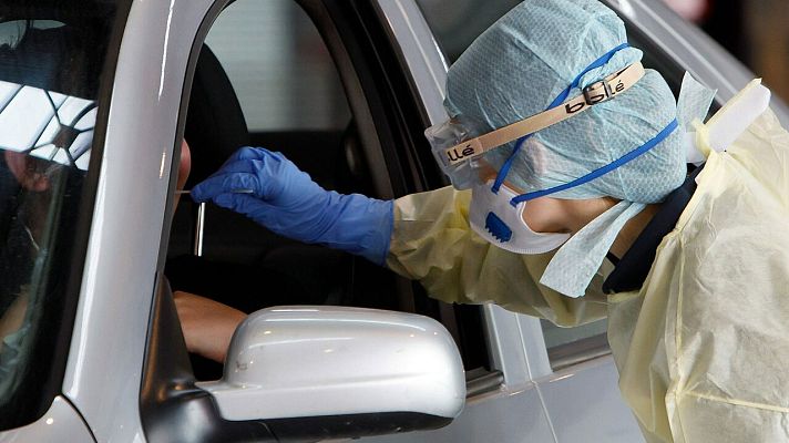 Telediario 1 - La oposición tacha de "irresponsabilidad" del Gobierno la compra de tests defectuosos del coronavirus