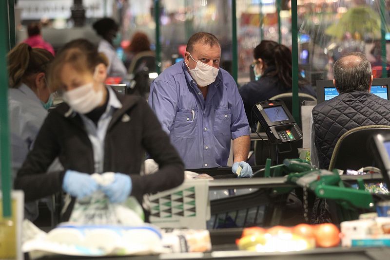 Las compras en los supermercados se moderan