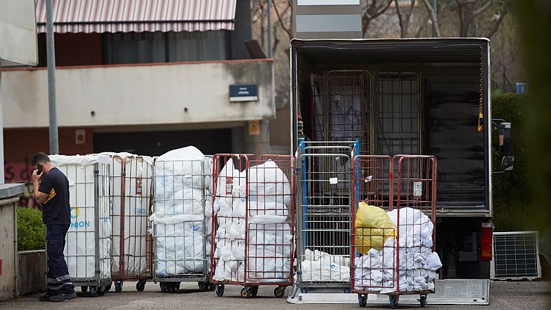 Las lavanderías de los hospitales extreman las precauciones para evitar contagios