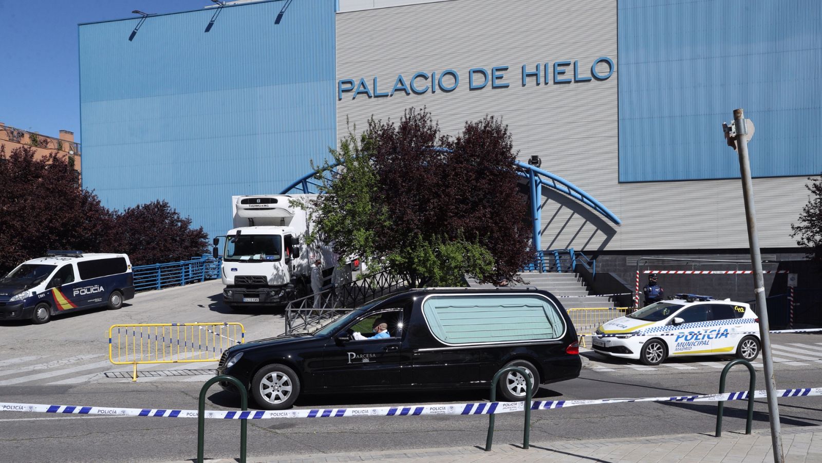 Pedro Sánchez: "España vive las horas más amargas"