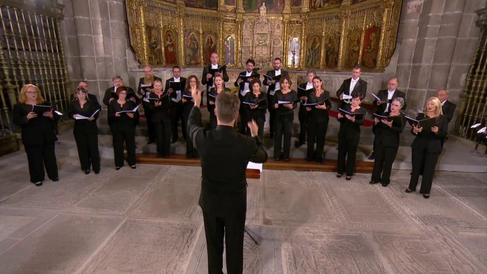 Los conciertos de La 2 - Coro de la RTVE desde la Catedral de Ávila - ver ahora