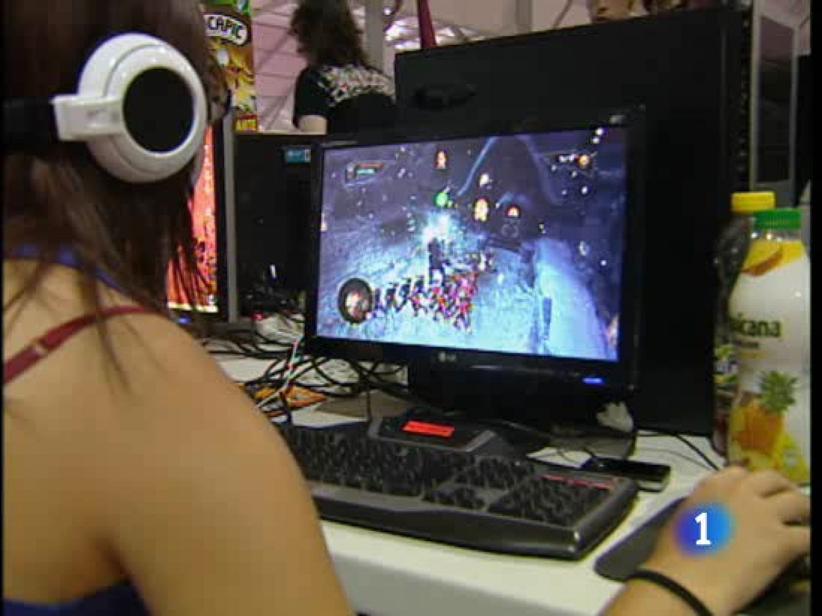 En la Campus Party de Valencia hemos visto que es posible ganarse la vida jugando con videojuegos - Ciencia y tecnología en Rtve.es | Ver
