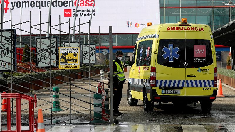 Sanidad estudia la posibilidad de trasladar pacientes a las comunidades menos afectadas