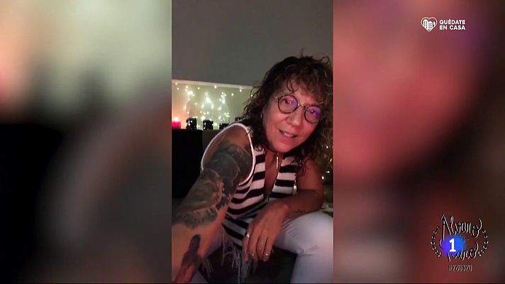 Telediario 1 - La música nos abre sus puertas en Internet