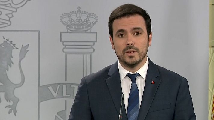 Alberto Garzón: "Creo que después de esta crisis seremos capaces de volver a poner los cuidados en el centro de la vida"