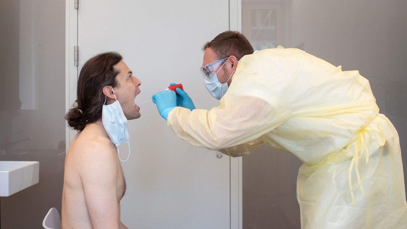 Fernando Simón: " Los test de coronavirus ya están validados y ahora es el momento de utilizarlos" - Modo Digital | Ver