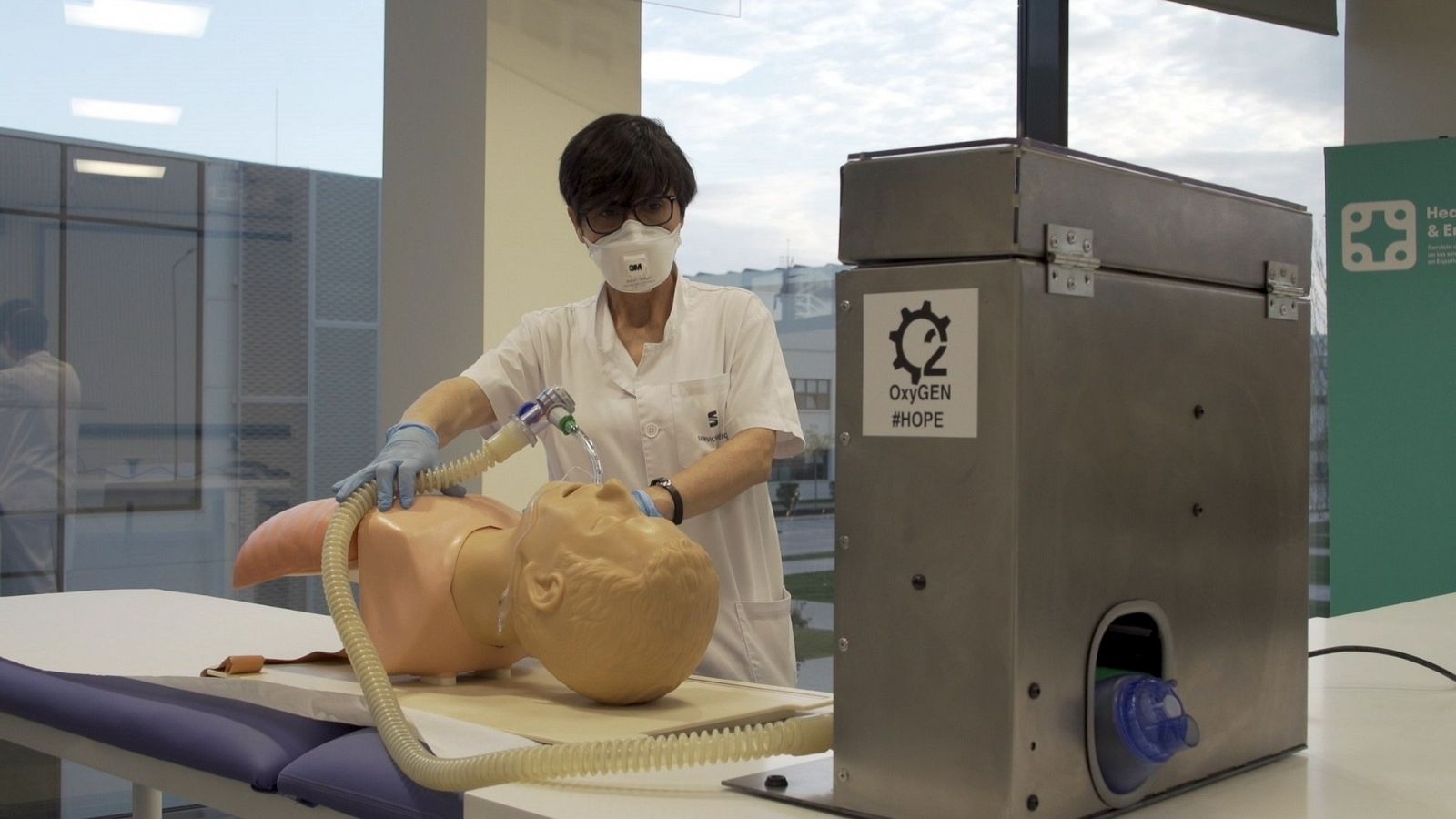 Coronavirus | Universidades y voluntarios diseñan respiradores a contrarreloj