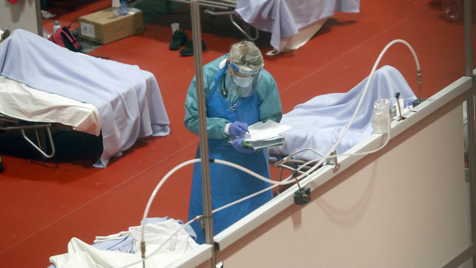España, con más de 10.000 muertos, se convierte en el segundo país del mundo con más fallecidos por coronavirus  - RTVE.es