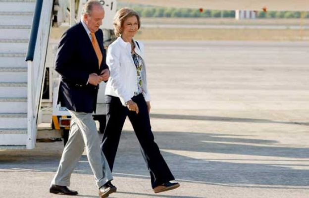  - El Rey anima a combatir a ETA