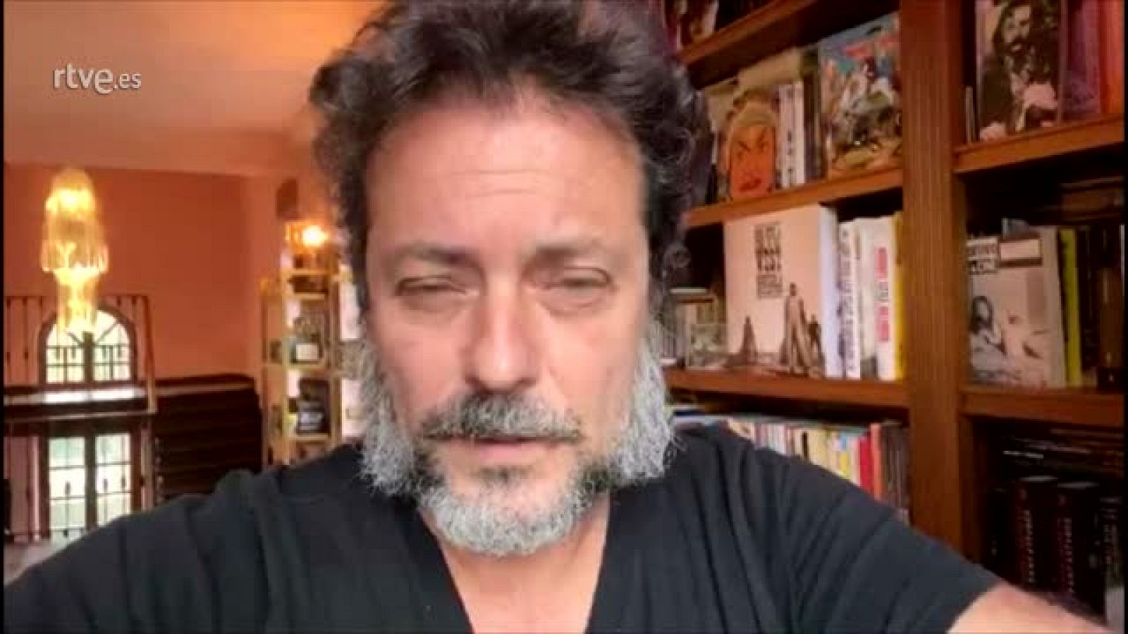 El productor Enrique López Lavigne nos cuenta que siguen trabajando en Internet y nos habla de sus proyectos