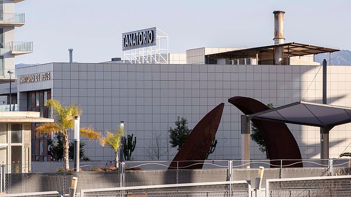 Especial Coronavirus - España registra 809 muertos en las últimas 24 horas, la menor cifra de toda la semana