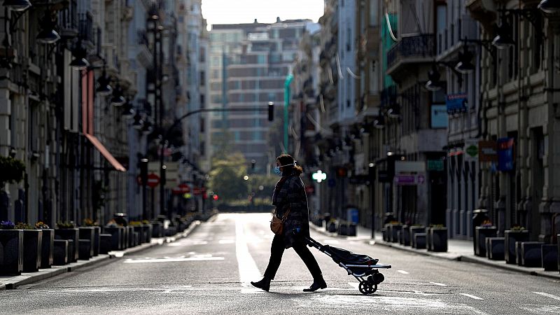 Sánchez avanza que habrá más prórrogas de la alarma más allá de abril