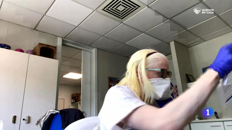 Vídeo: Susana Rodríguez, doctora y triatleta con un 90% de discapación visual, ayudando contra el coronavirus