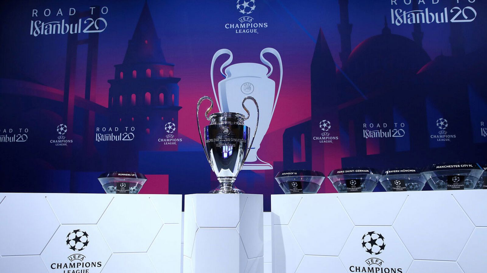 Coronavius | La UEFA niega que exista una fecha tope de las competiciones
