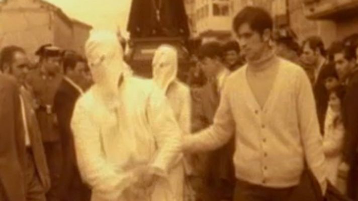 Aspecto de la Semana Santa en España - 4/4/1977 - Programas y Concursos en el Archivo de RTVE | Ver