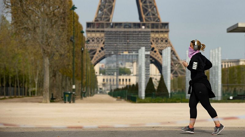 Francia cambia la forma de contabilizar los muertos por coronavirus y su cifra se dispara - RTVE.es - Telediario 1 | Ver