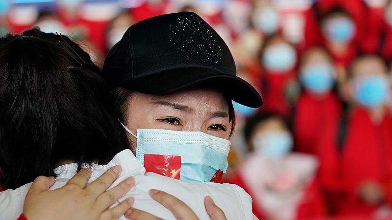 La ciudad china de Wuhan, epicentro del coronavirus, levanta el confinamiento