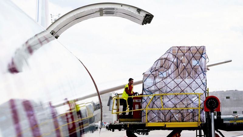 El Gobierno confirma la llegada desde Turquía de 150 equipos de ventilación mecánica invasiva