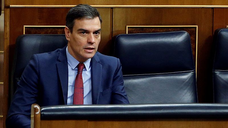 El presidente del Gobierno, Pedro Sánchez, ha planteado la idea de hacer unos nuevos Pactos de la Moncloa como los de 1977, para hacer frente a la crisis de coronavirus. "Lo que les propongo es un gran acuerdo para la reconstrucción eco