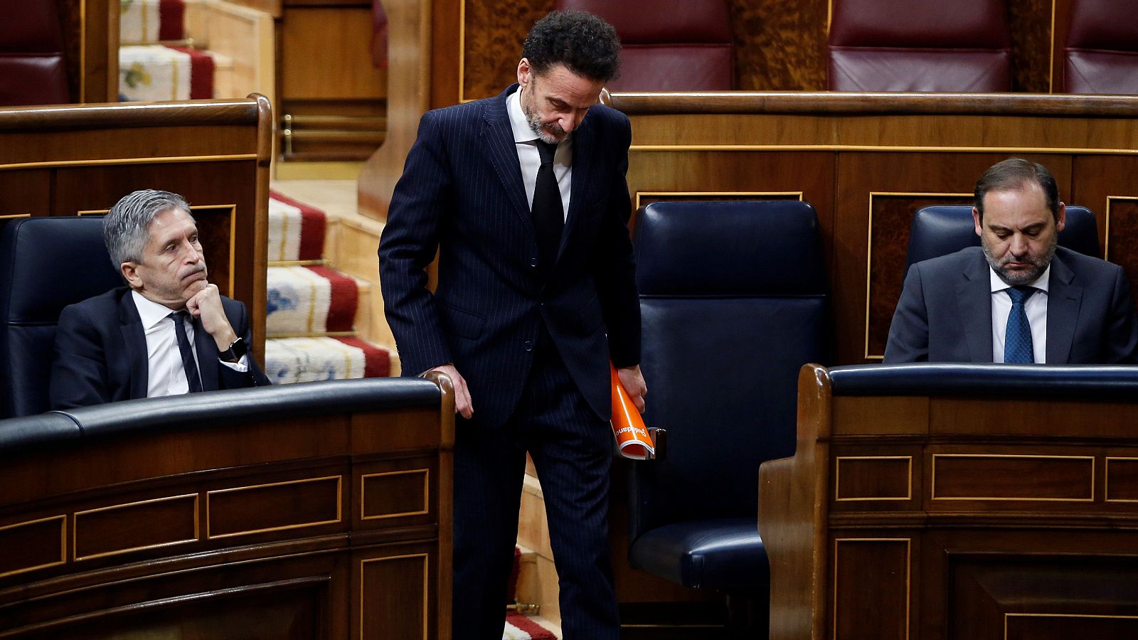 El portavoz de Ciudadanos en el Congreso de los Diputados, Edmundo Bal, ha agradecido el trabajo a los trabajores de las Cortes que no son diputados: policía, ujieres, personal de limpieza... Pero ha lamentado que no se haya podido celebrar el Pleno