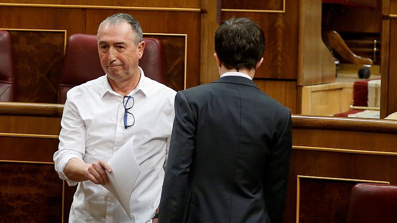 El portavoz de Compromís, Joan Baldoví, ha calificado a la labor de la oposición de "irresponsable, zafia y sucia". Lo ha hecho en el Congreso de los Diputados, donde ha anunciado que votará a favor de prorrogar el estado de alarma. Además, ha lanzad