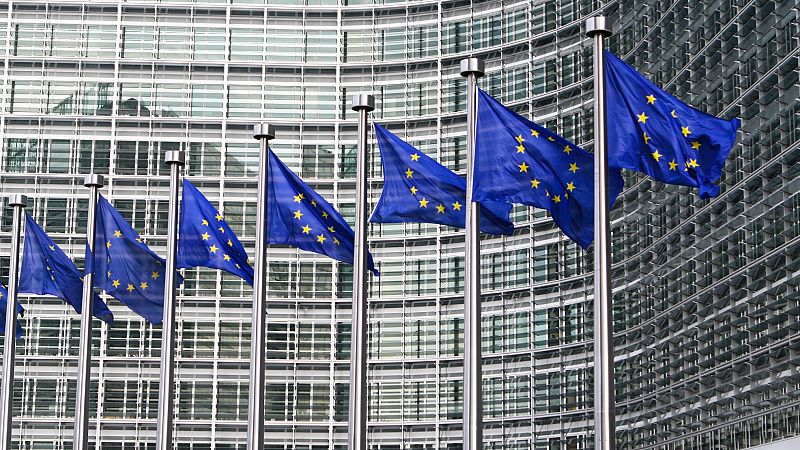 El Eurogrupo acuerda más de medio billón de euros en ayudas inmediatas para luchar contra el coronavirus