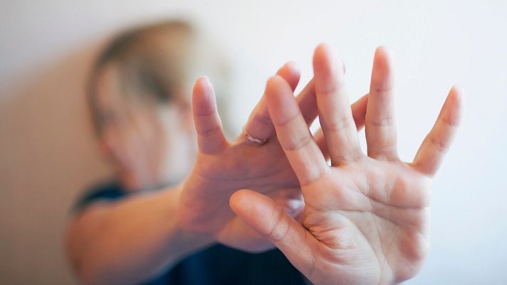 Informativo 24h - La nueva aplicación AlertCorps permite detener a un presunto maltratador en Santa Cruz de Tenerife