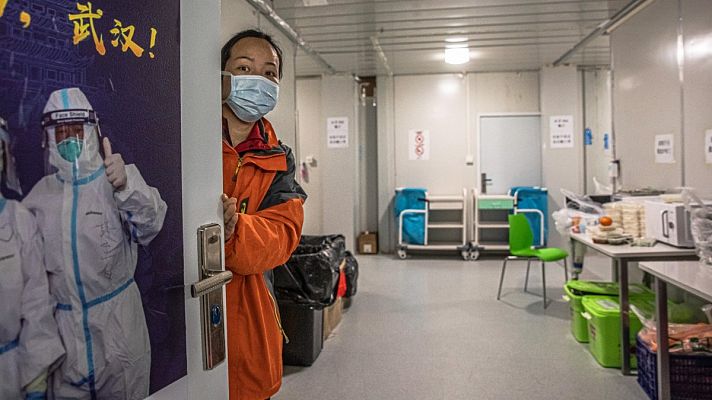 Telediario 1 - Así es el interior del hospital de campaña que se construyó en 10 días en Wuhan