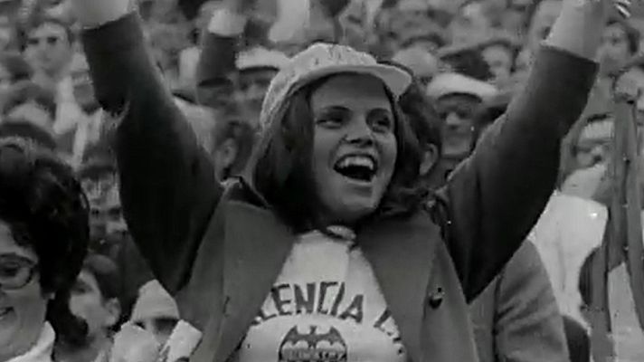 Telediario 1 - La 'Chica de Sarriá' aparece 50 años después