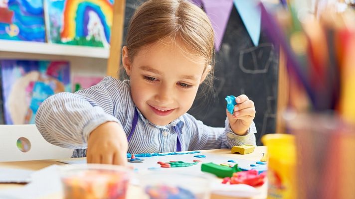 Telediario 1 - Establecer rutinas y hacer actividad física, recomendaciones para los niños durante el confinamiento